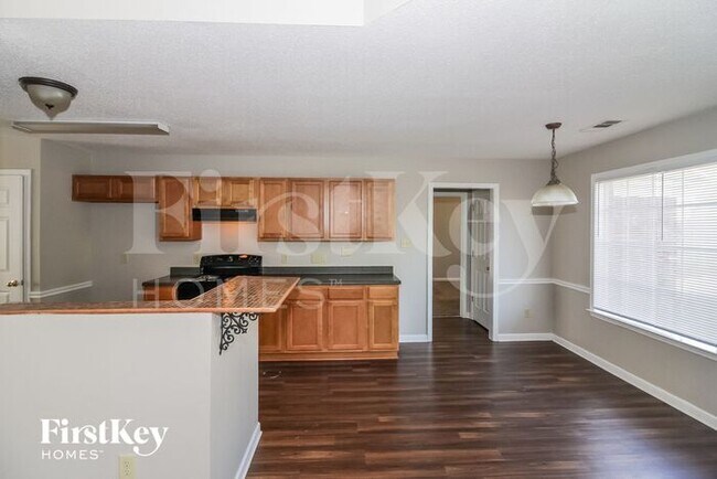 Building Photo - 7208 Amberly Way Dr