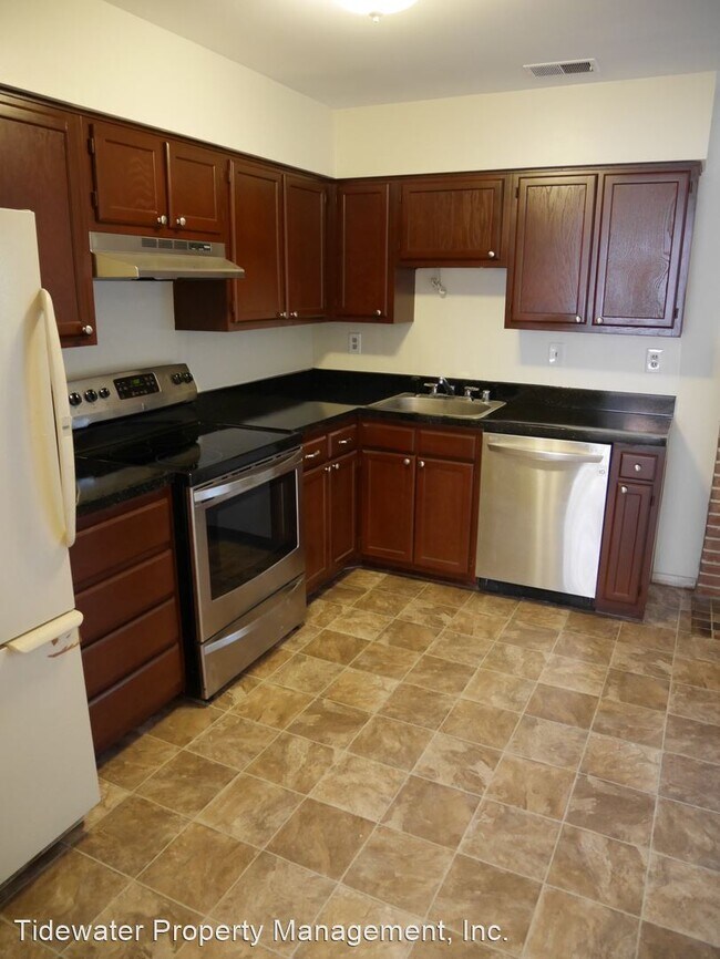 Foto del edificio - 3 br, 2.5 bath House - 14940 Cherrywood Drive