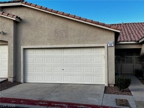 Building Photo - 9716 Templemore Ave