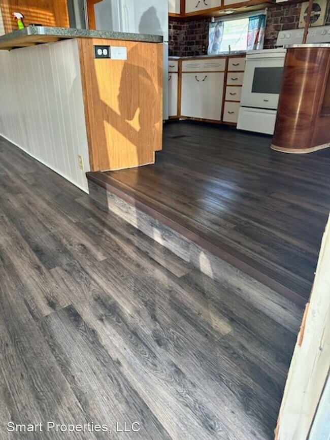 Foto del edificio - 1 br, 1.5 bath House - 2332 Spencer Pl