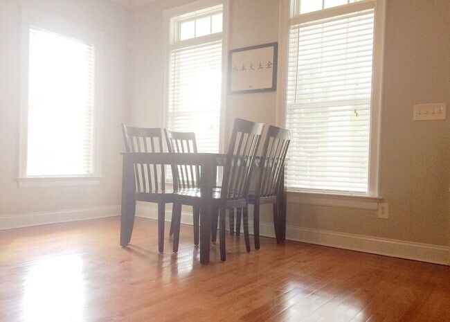 Dining - 7709 Alexander Promenade Place
