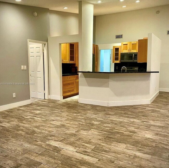 Building Photo - 9957 Costa Del Sol Blvd