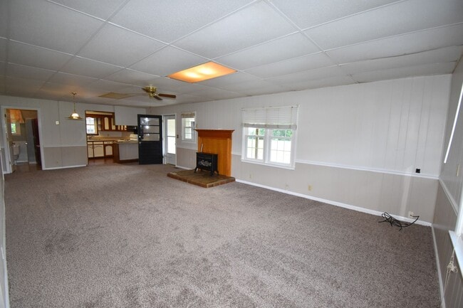 Foto del edificio - 2 Bedroom Home For Rent in The County!