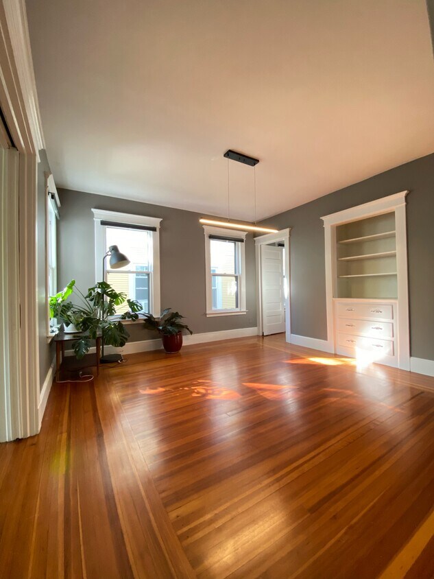 138 Mansfield St Unit 2, New Haven, CT 06511 Apartments in New Haven