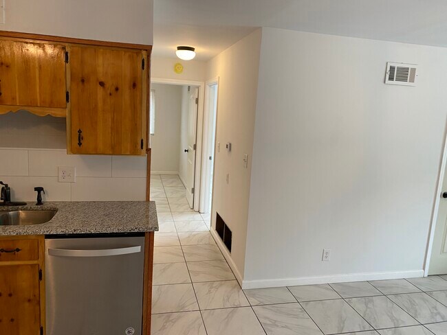 Foto del edificio - 213 Anderson Ln