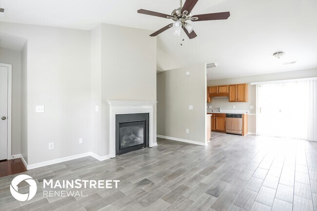 Building Photo - 3250 Trenchard Ln