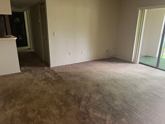 Foto del edificio - 2/2 second floor condo at Oak Forrest