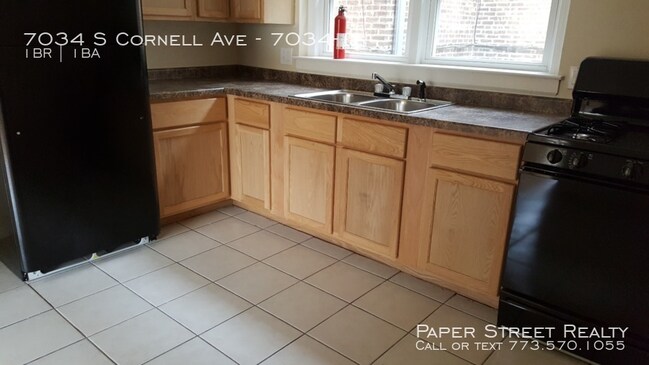 Foto del edificio - 7034 S Cornell Ave