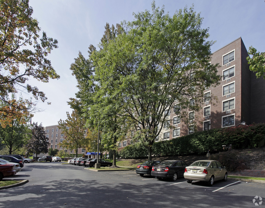 Building Photo - Verona Senior Citizens Apartments