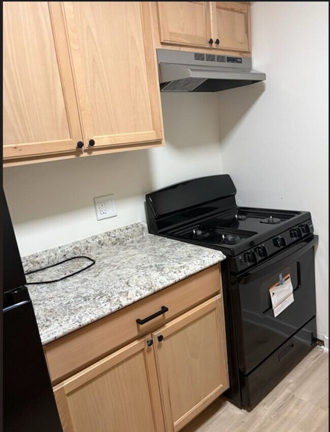Foto del edificio - 9440 Woodbridge Rd