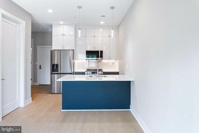 Foto del edificio - 406 Kennedy St NE