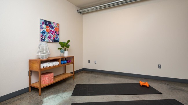 Third Bedroom - Sunshine Portland