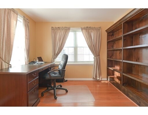 Foto del edificio - 10 Overlook Dr