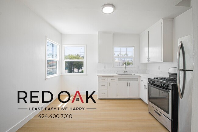 Foto del edificio - 2609 W 48th St
