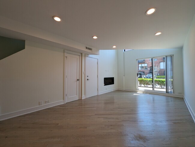 Foto del edificio - 1014 W Grace St