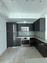 Building Photo - 1080 Brickell Ave