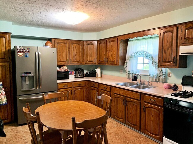 Building Photo - 3006 US-421