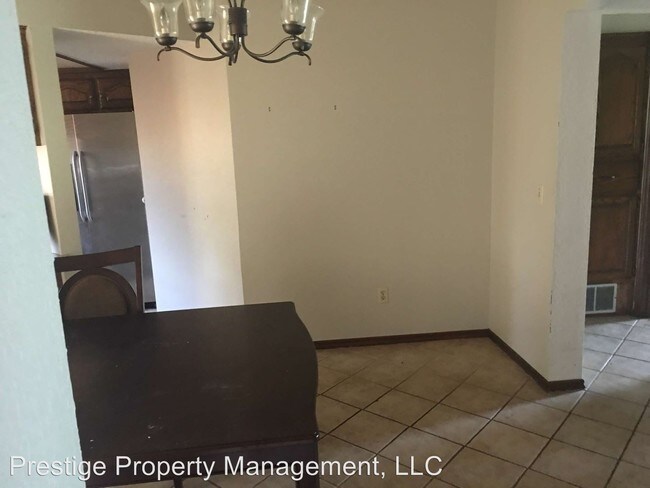 Building Photo - 3 br, 2 bath House - 11280 Roefan Rd