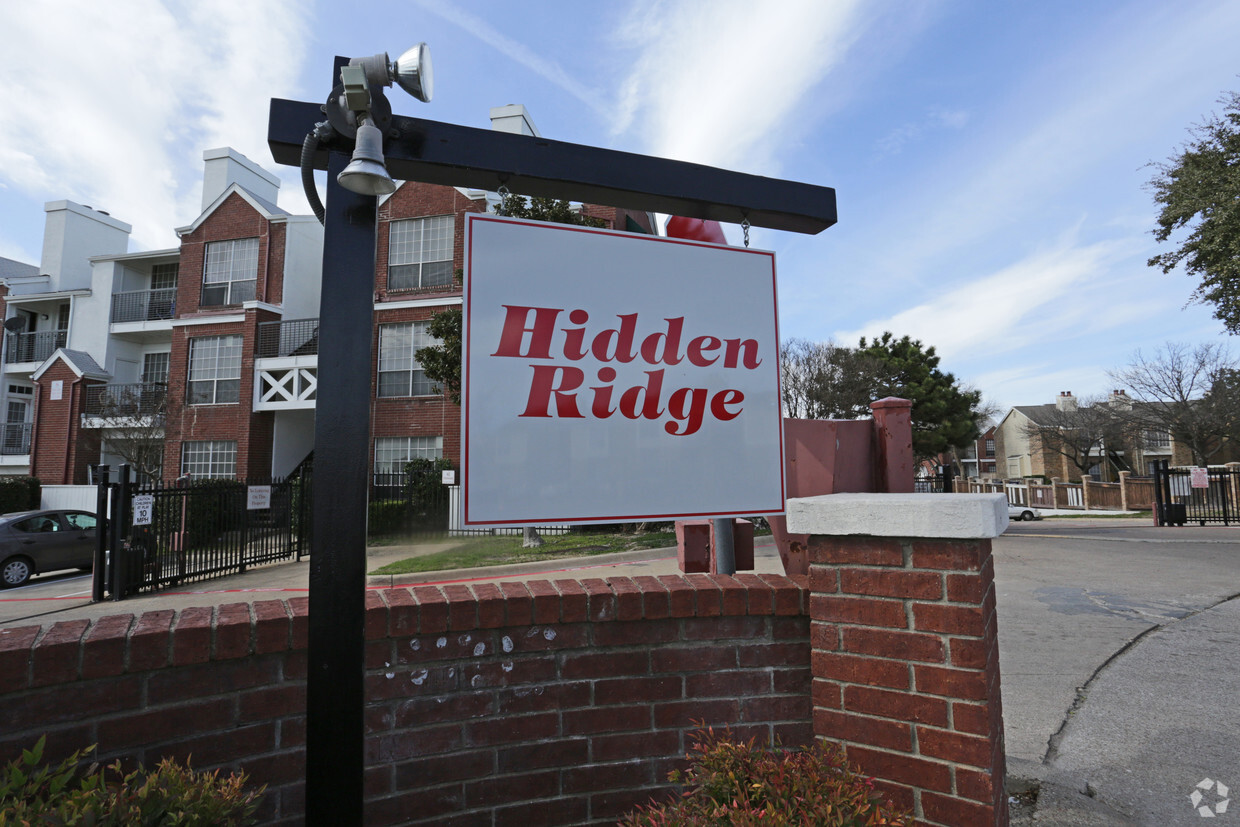 Primary Photo - Hidden Ridge Apartments