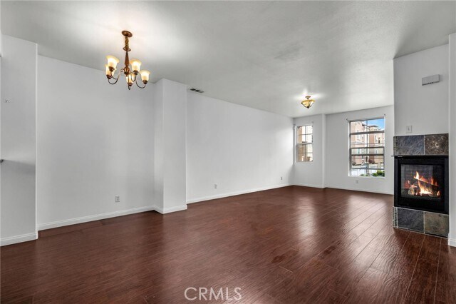 Foto del edificio - 13643 Foster Ave