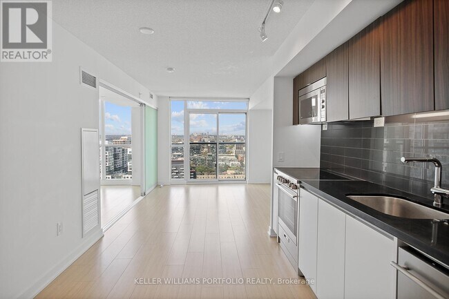 Building Photo - 85-3185 Queens Wharf Rd