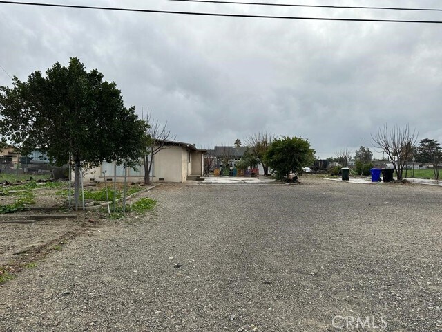 Foto principal - 16259 Foothill Blvd