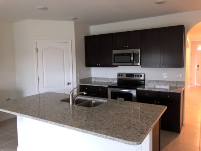 Foto del edificio - 5343 Sandpine Haven Ln