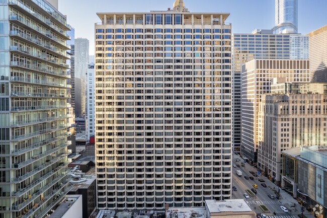 Building Photo - 535-541 N Michigan Ave