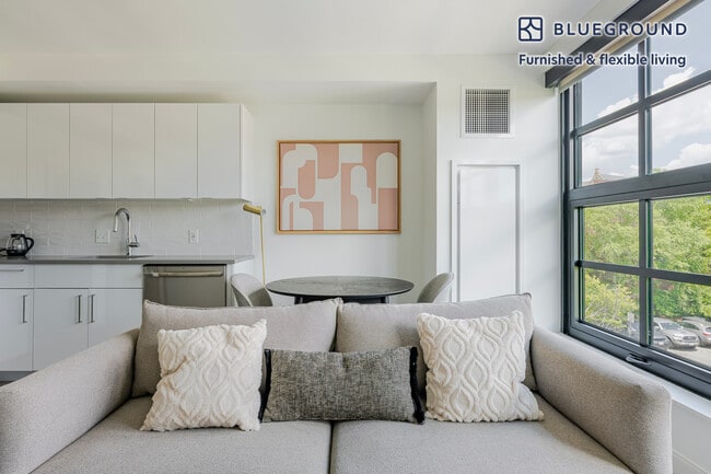 Foto del edificio - 89 E Dedham St