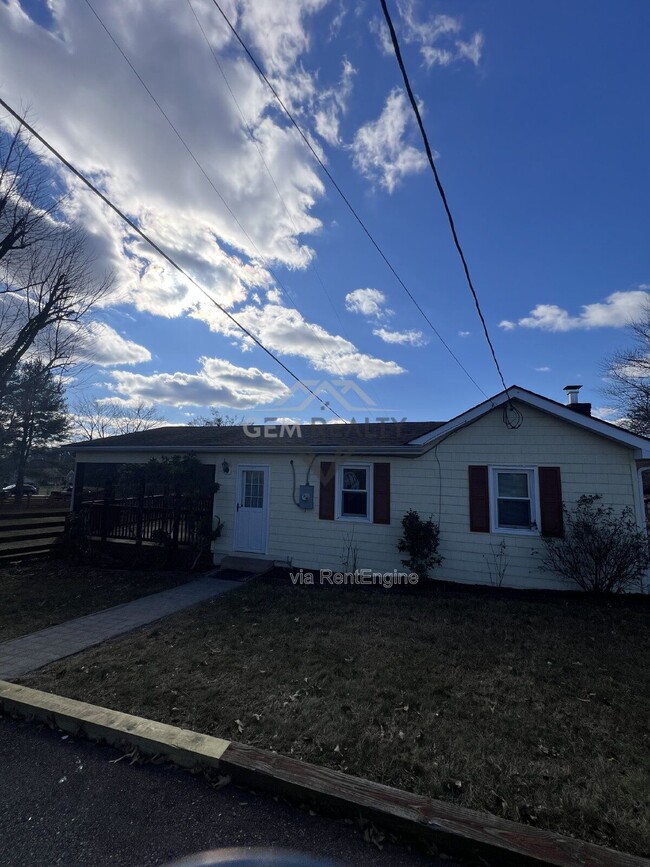 Photo - 1244 Mountain View Rd House