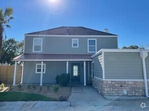 Building Photo - 5311 Bayway Dr