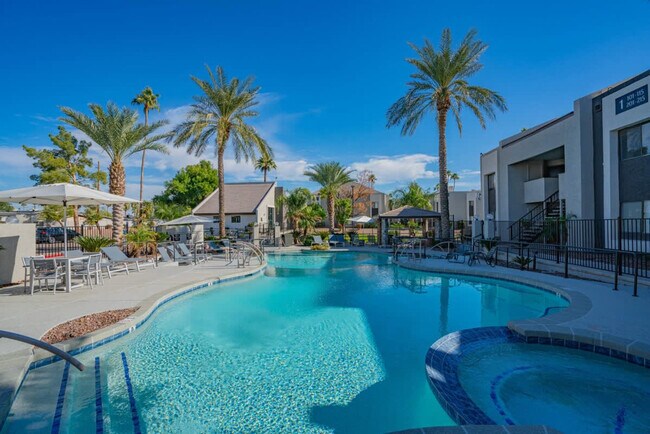Foto del edificio - 8521 E McDowell Rd