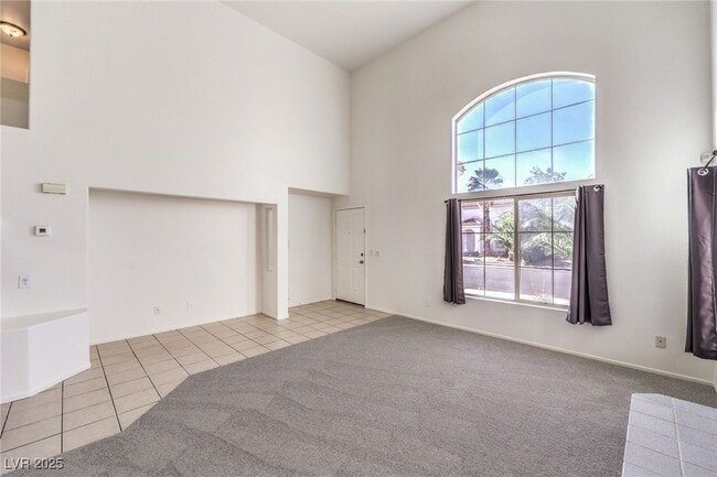 Building Photo - 8736 Raindrop Canyon Ave