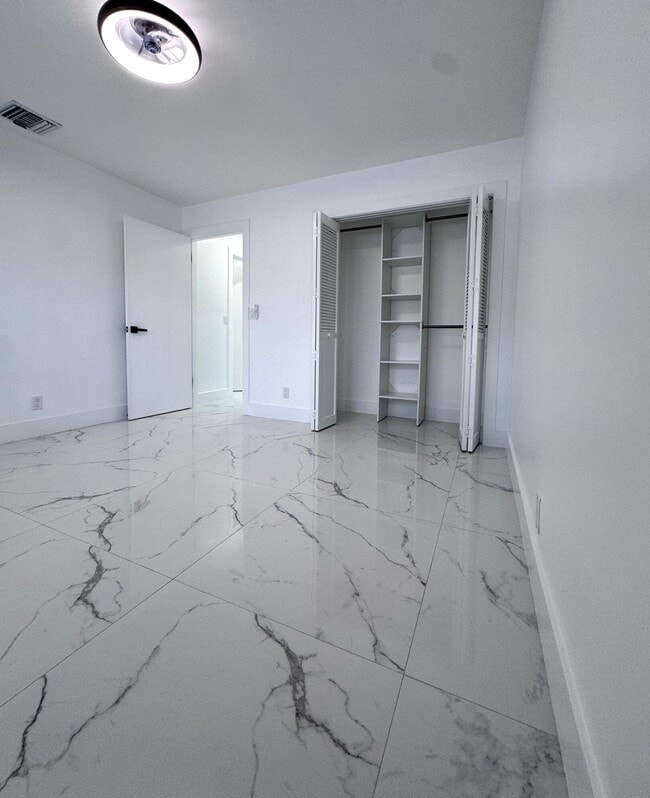 Building Photo - 835 Andrew Redding Rd