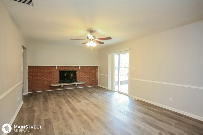Foto del edificio - 1131 W 73rd St