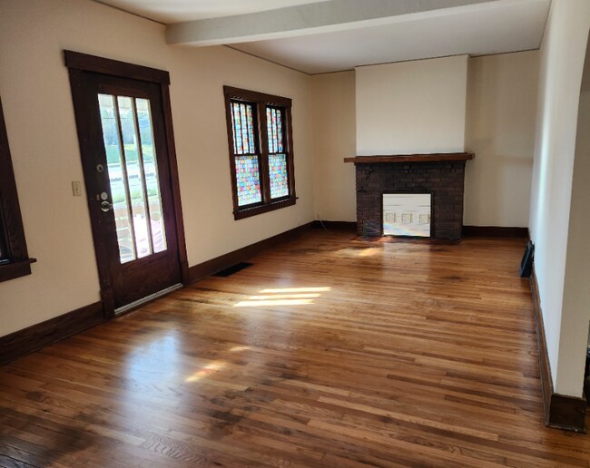 Foto del edificio - 3117 S 60th St