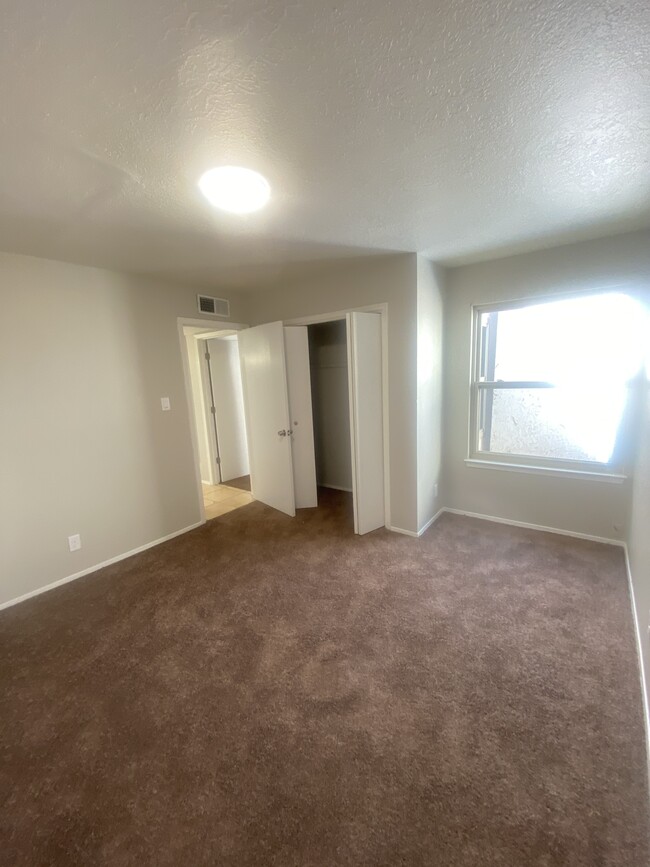 Bedroom 2 - 6009 Fortuna Rd NW