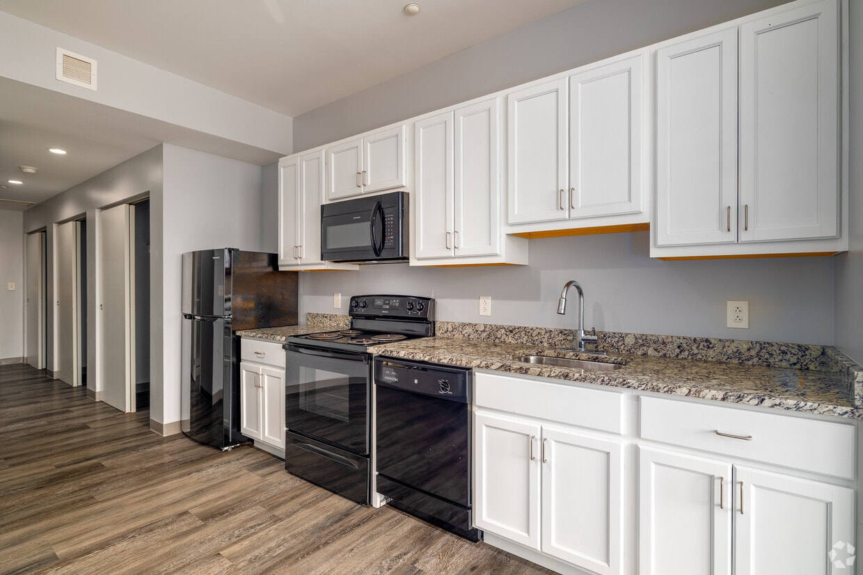 The Midtown Apartments - The Midtown Apartments