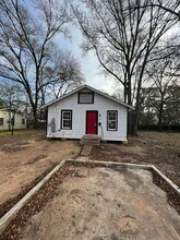 Building Photo - 4540 Southern Ave