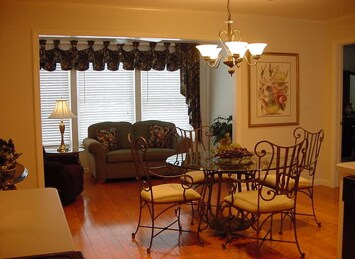 Foto principal - 24 Glen Dr