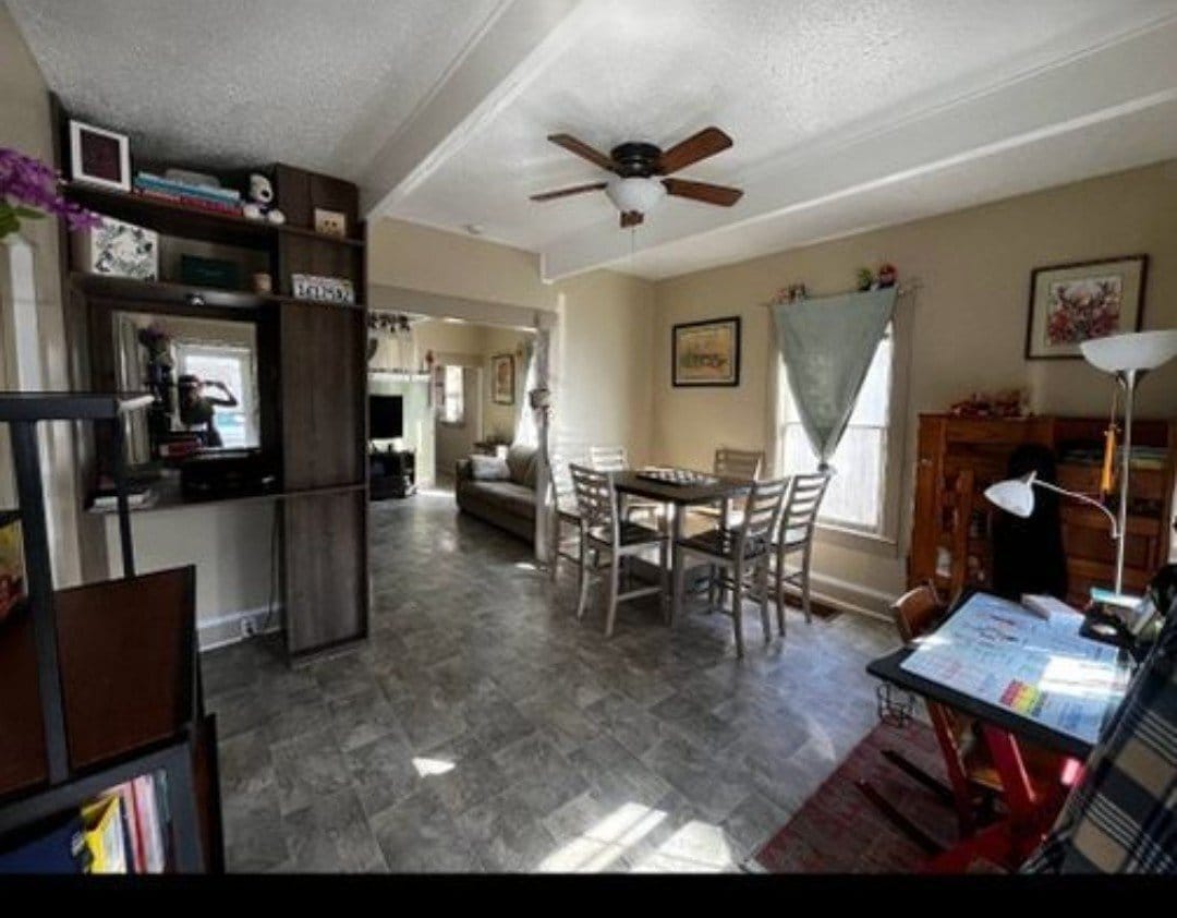 Primary Photo - Home