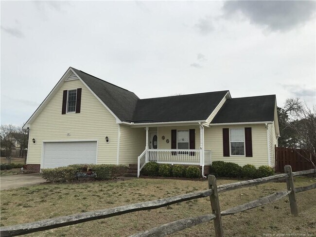 Building Photo - 1305 Aultroy Dr