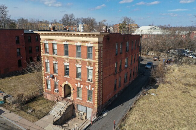 Foto del edificio - 38-40 Sanford Street