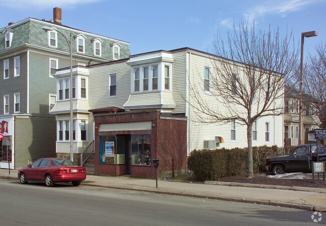 Foto del edificio - 964-966 S Main St