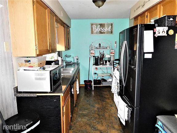Building Photo - 3 br, 1 bath House - 84 Teakwood Dr