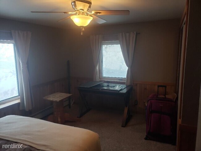 Building Photo - 3 br, 2 bath House - 1876 Gilmore Trl