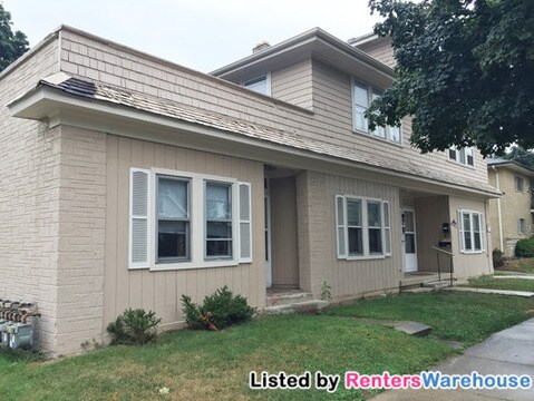 Building Photo - 1418 N 68th St