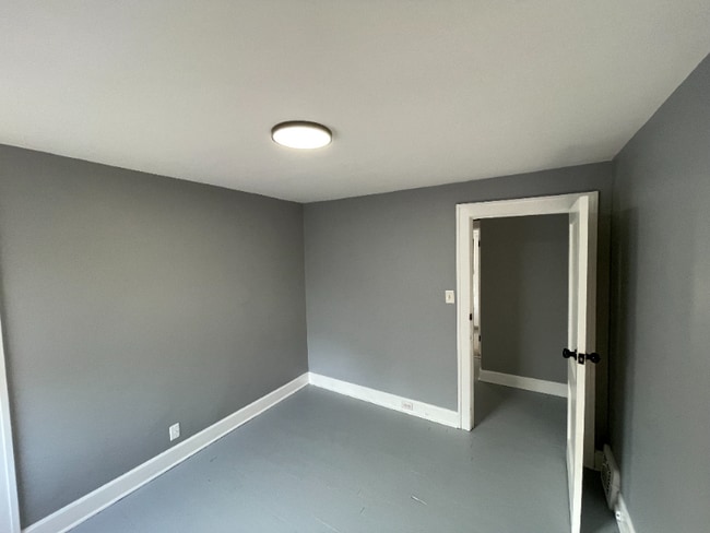 Photo - 1750 Urbana Rd House