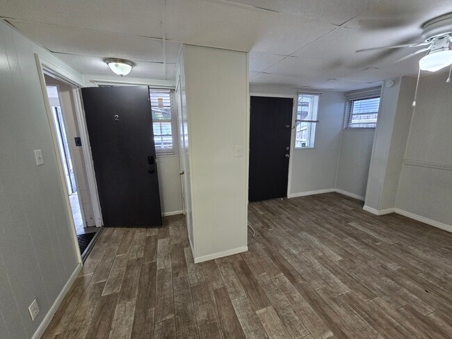Building Photo - 7107 Arlet Dr
