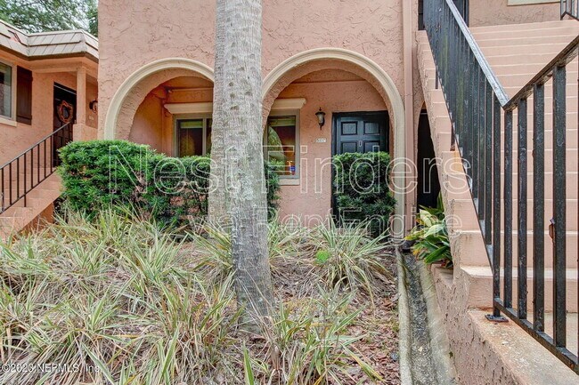 Foto del edificio - 5375 Ortega Farms Blvd